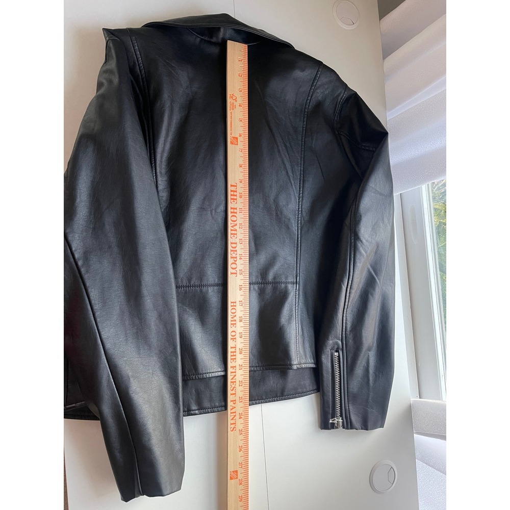 Torrid Womens 2XL Black Faux Leather Moto Biker Jacket Size 2 11991226 - Picture 9 of 10